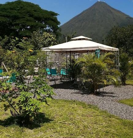 Chongos Place Otel La Fortuna Dış mekan fotoğraf