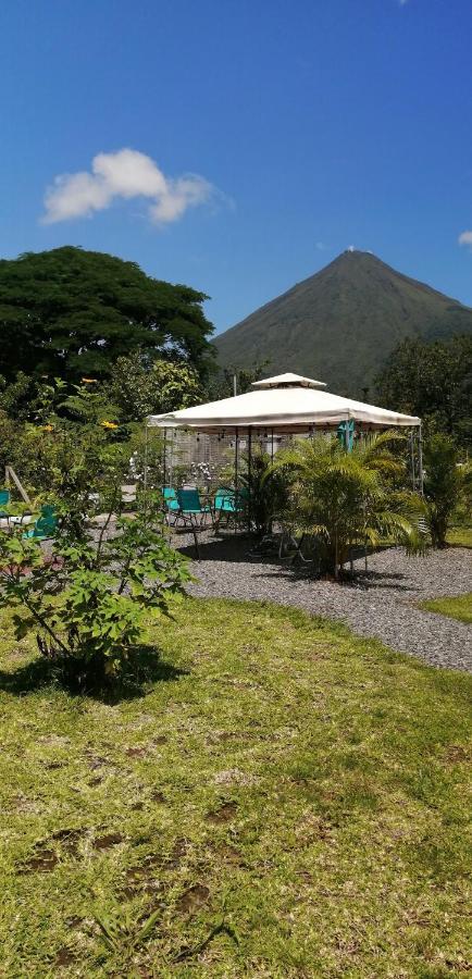 Chongos Place Otel La Fortuna Dış mekan fotoğraf