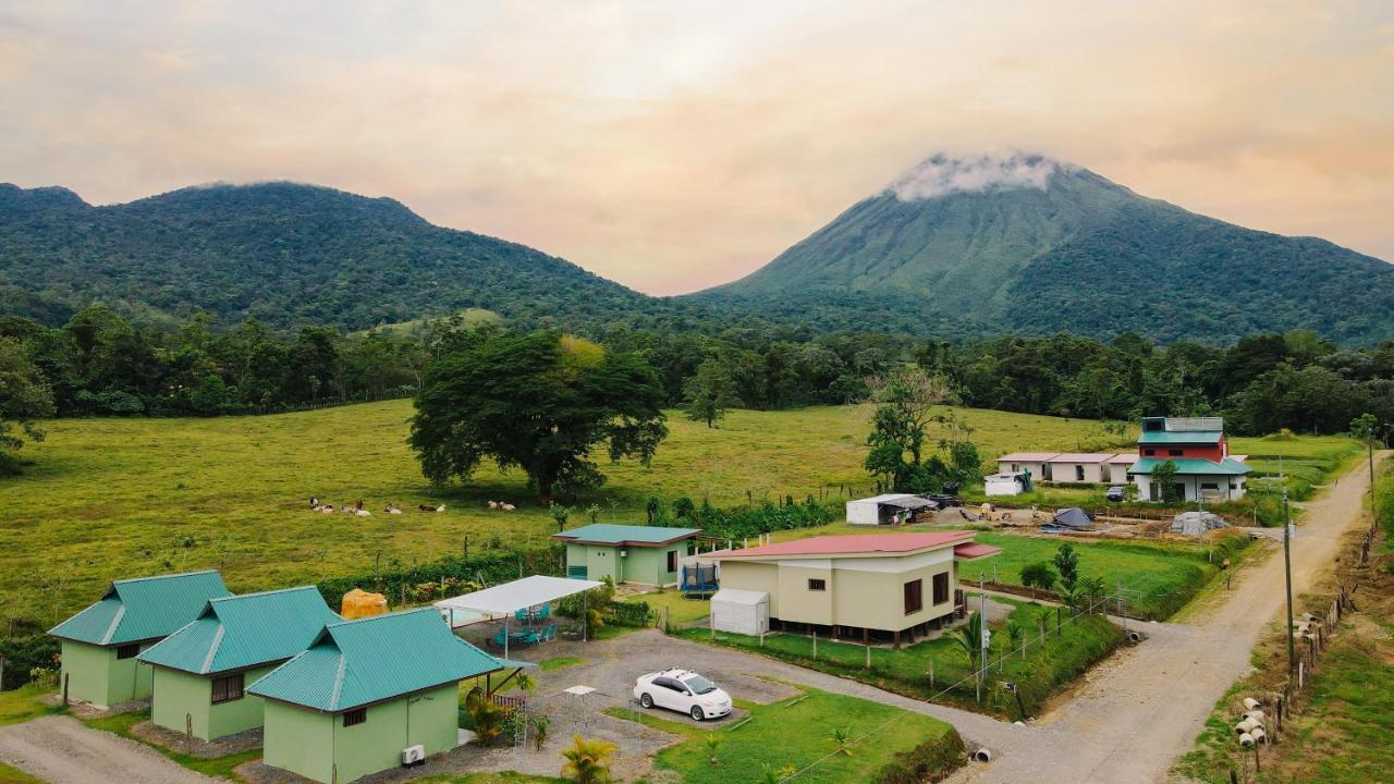 Chongos Place Otel La Fortuna Dış mekan fotoğraf