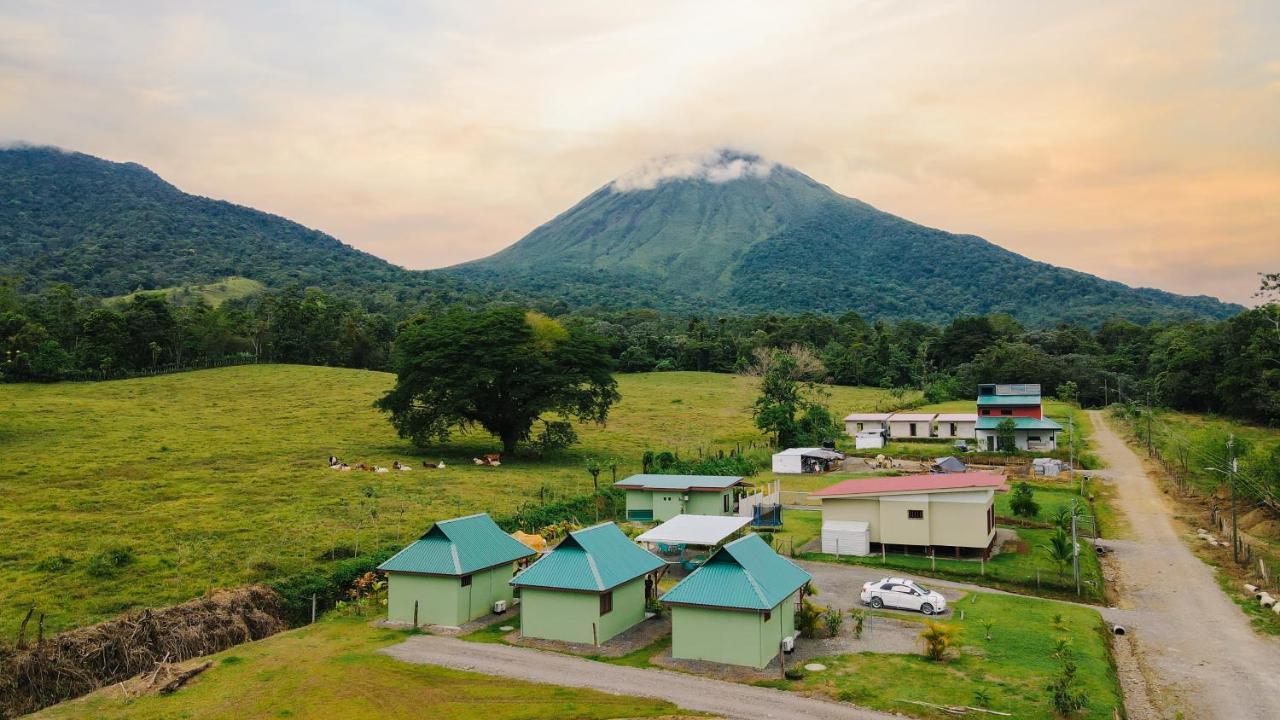 Chongos Place Otel La Fortuna Dış mekan fotoğraf